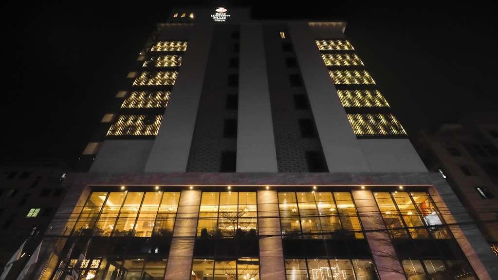 Best Western Plus Maya - Luxury Collection Hotel Daca Exterior foto